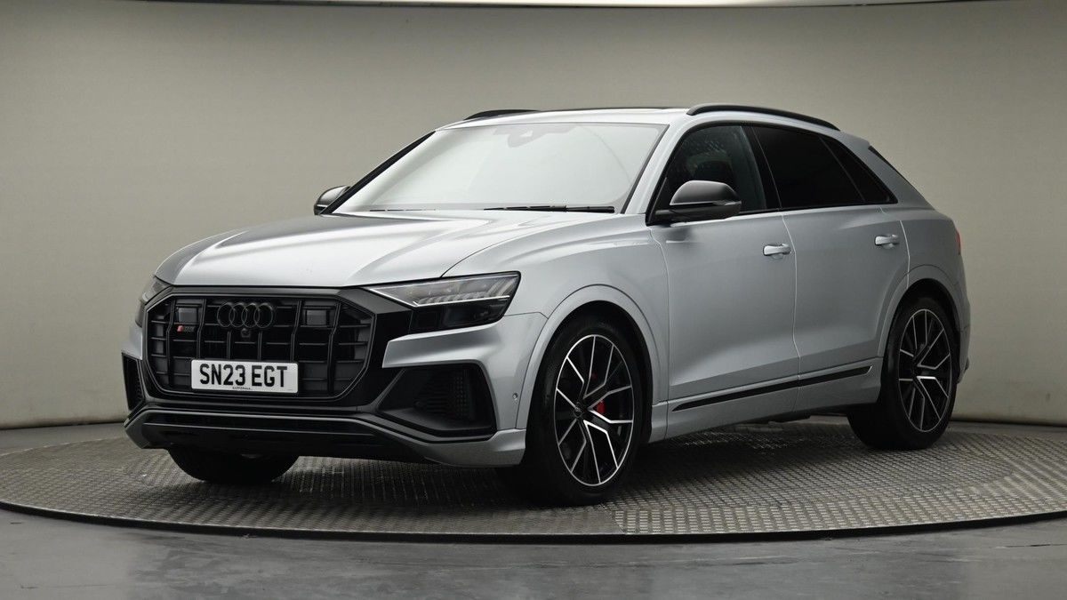 More views of Audi SQ8