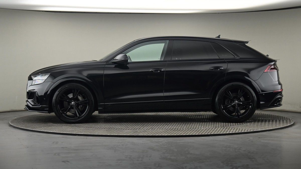 Audi Q8 Image 23