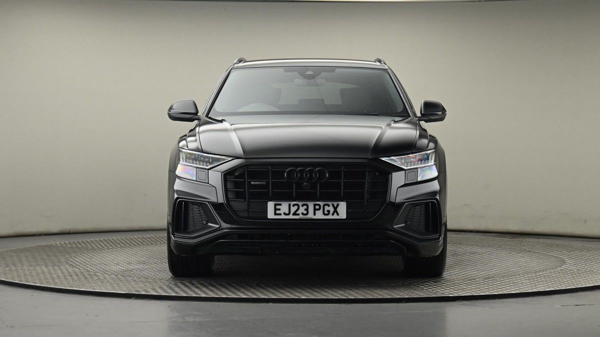 Audi Q8 Image 21