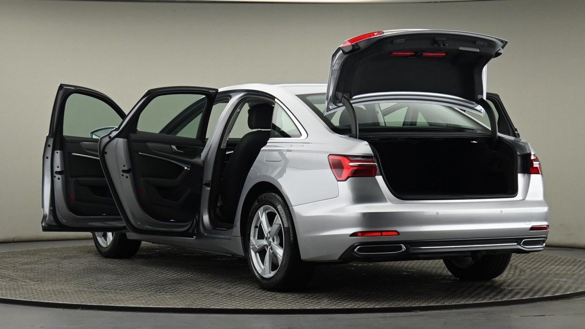 Audi A6 Saloon Image 29