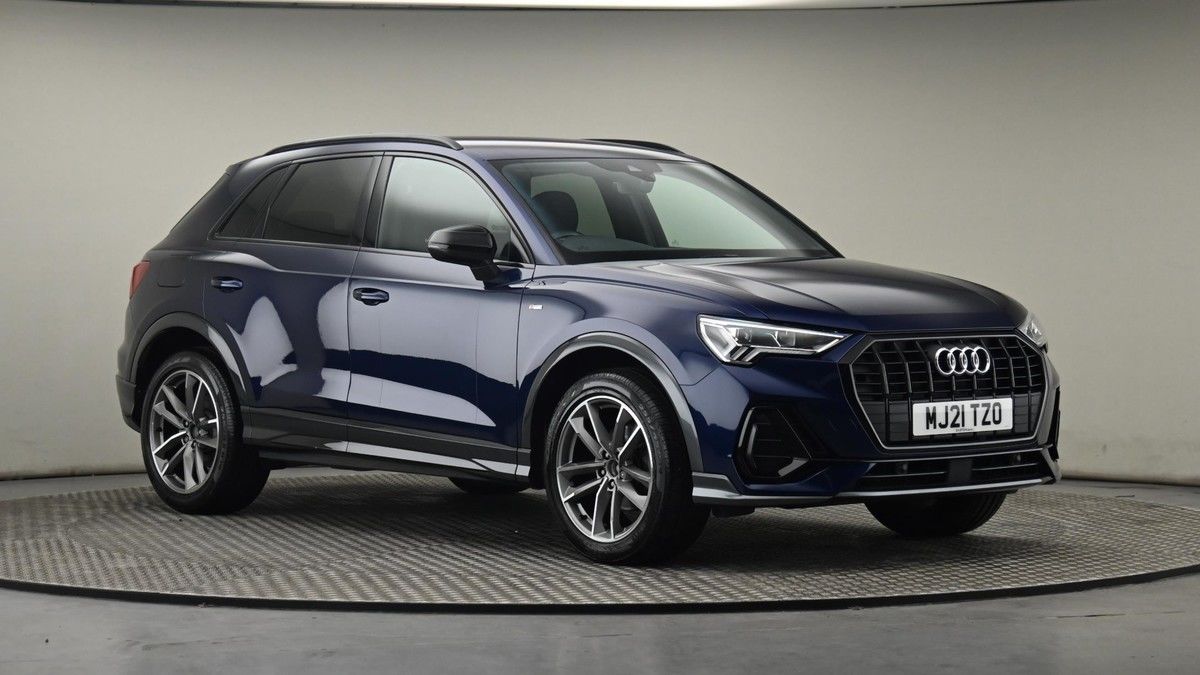 Audi Q3 Image 20