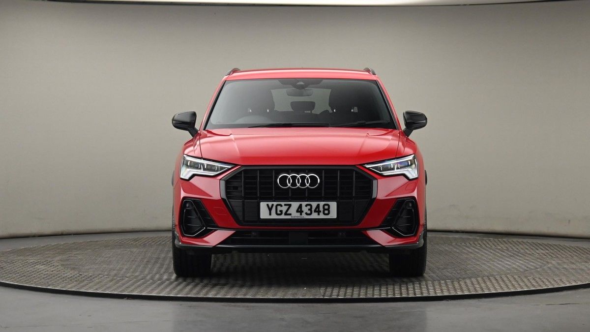 Audi Q3 Image 21