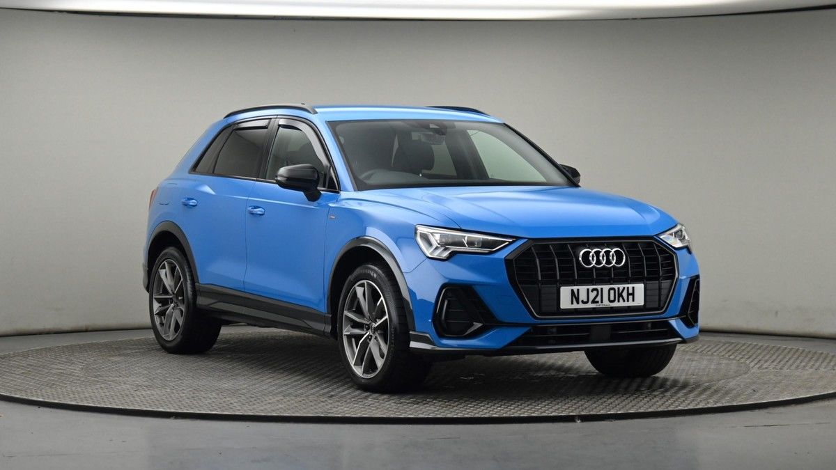 More views of Audi Q3