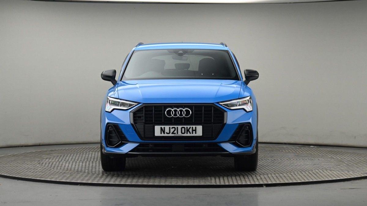 Audi Q3 Image 21