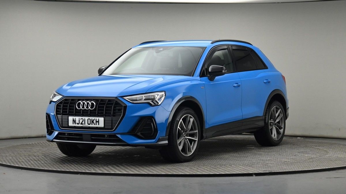 Audi Q3 Image 22