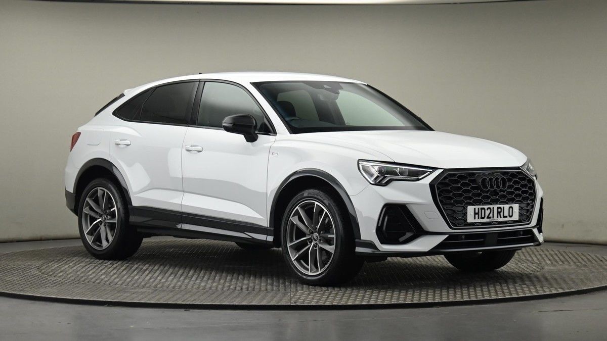 More views of Audi Q3