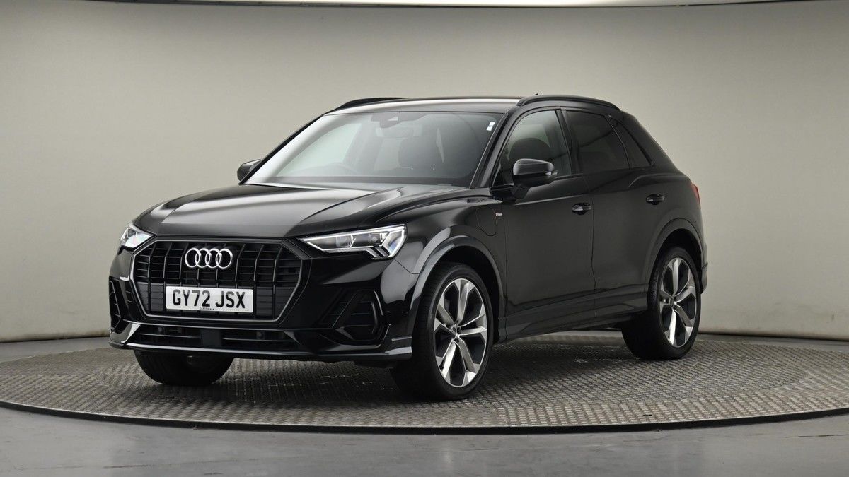 More views of Audi Q3