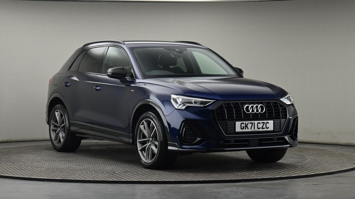 More views of Audi Q3