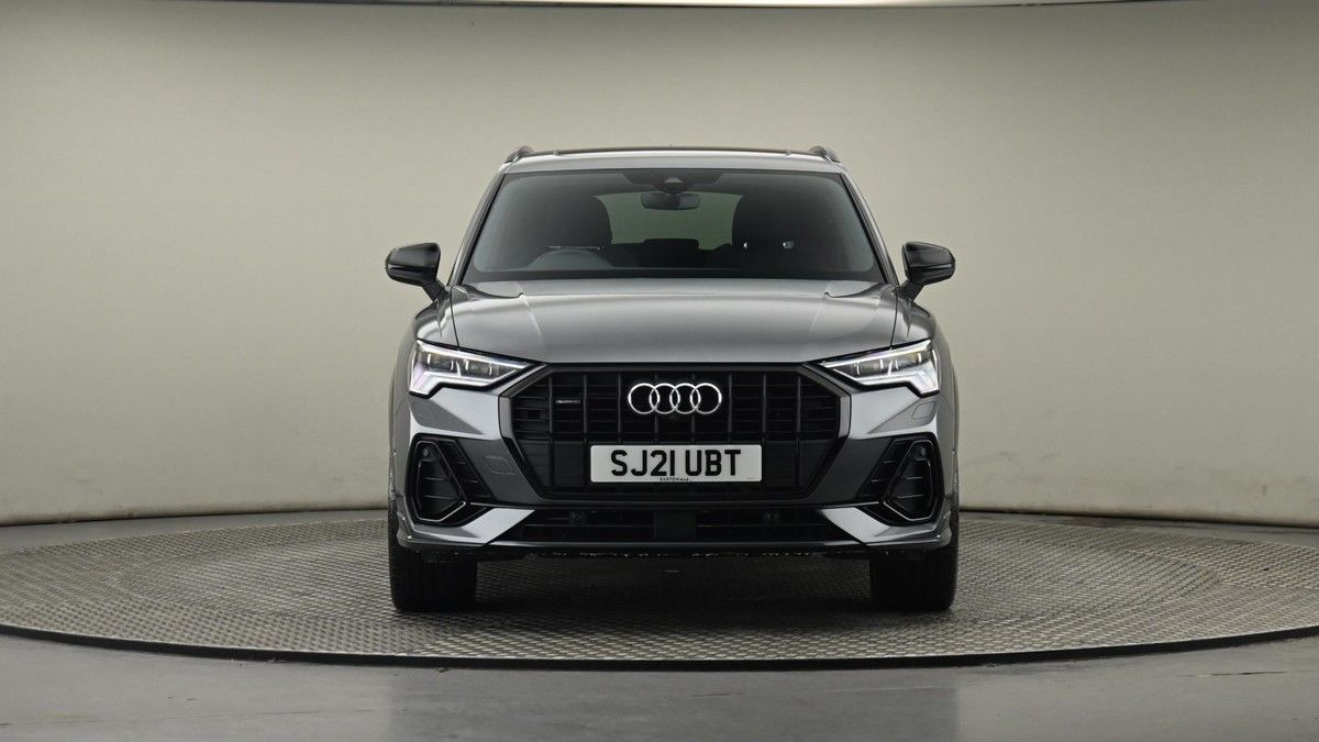 Audi Q3 Image 41