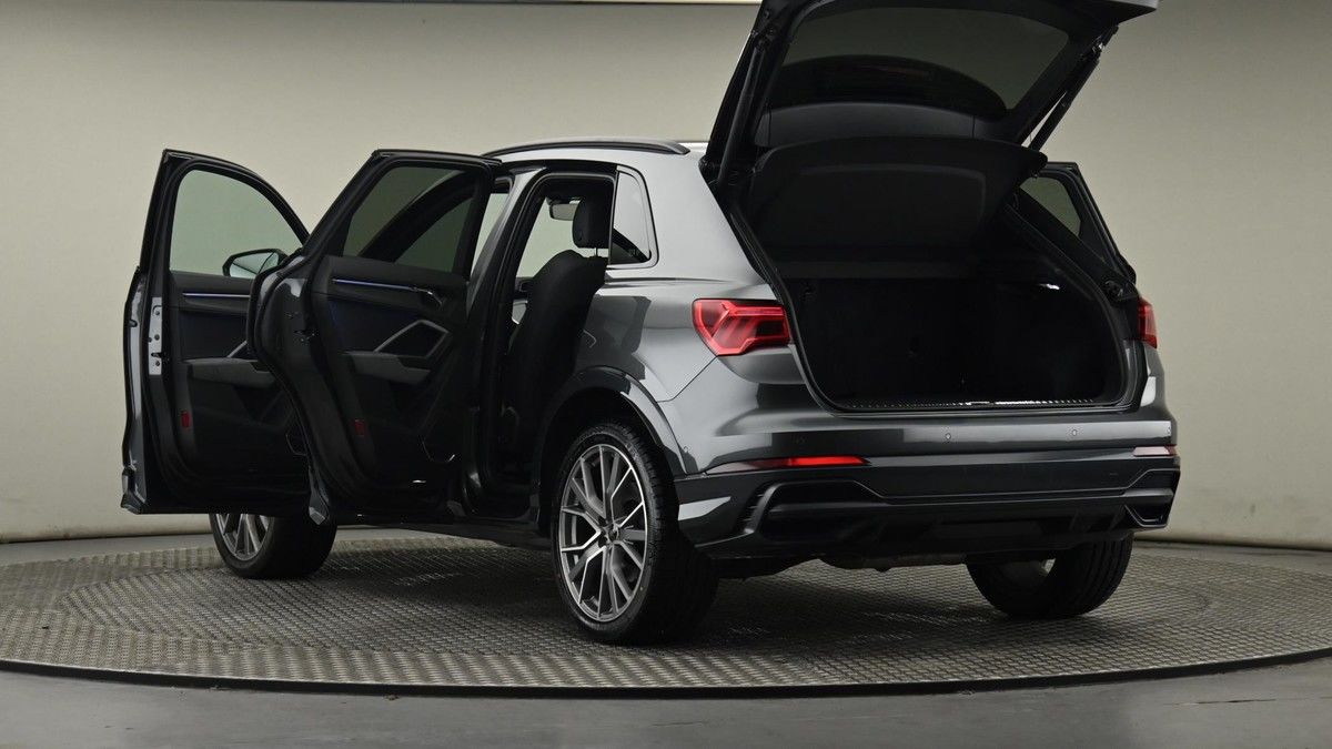 Audi Q3 Image 57