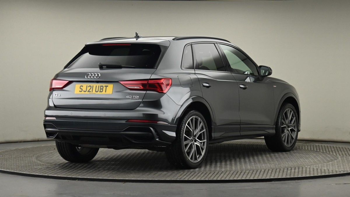 Audi Q3 Image 52