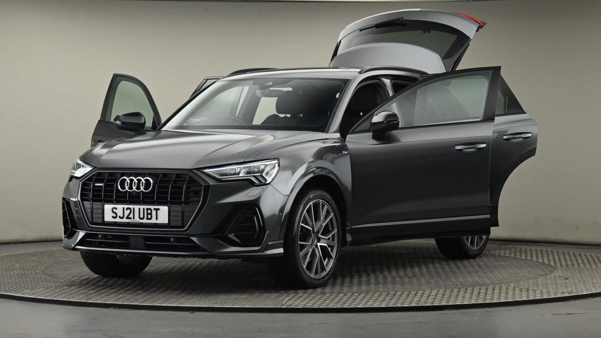 Audi Q3 Image 56