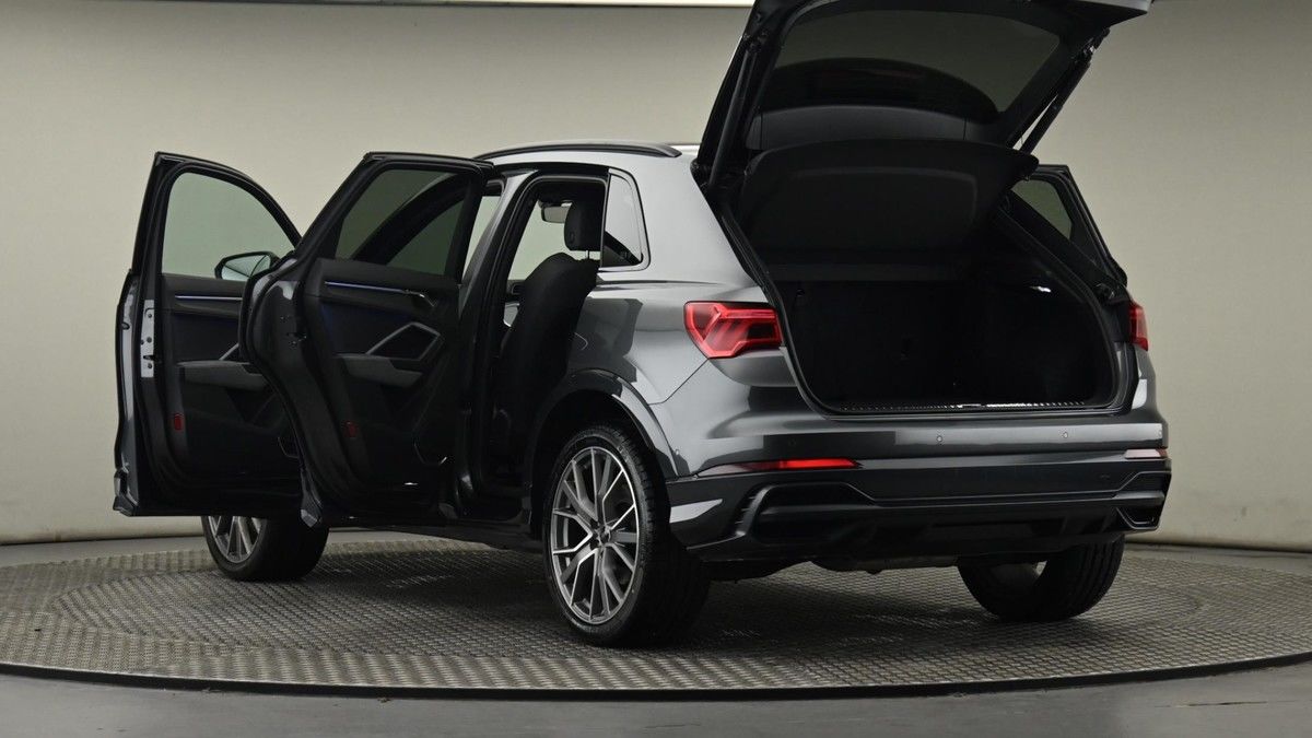 Audi Q3 Image 58