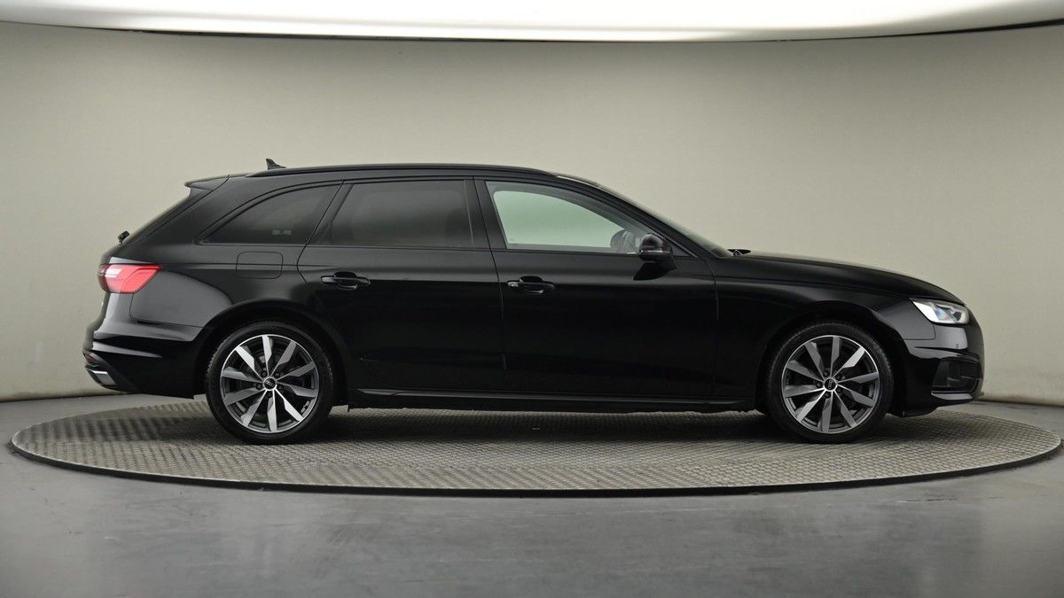 Audi A4 Avant Image 27