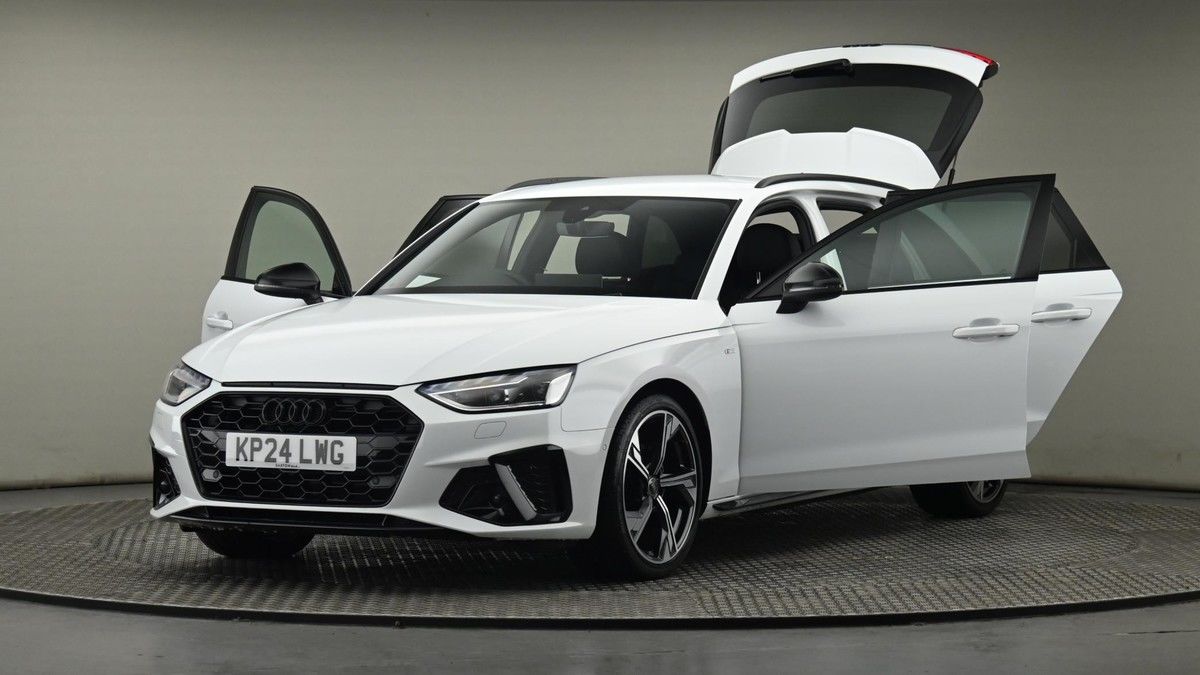 Audi A4 Avant Image 28