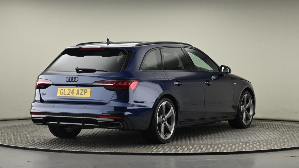 Audi A4 Avant Image 26