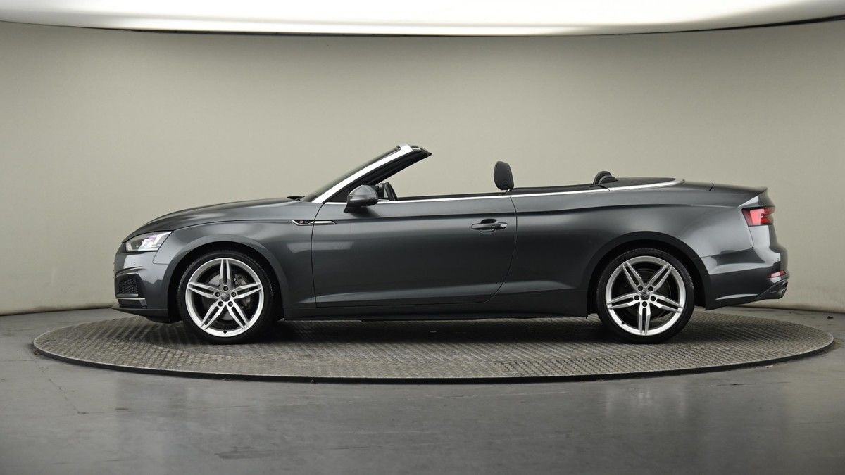 Audi A5 Cabriolet Image 23