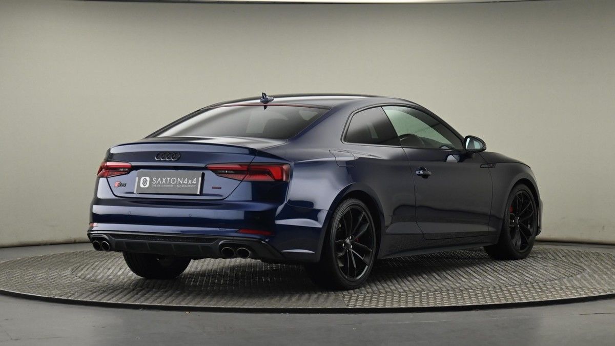 Audi S5 Image 26