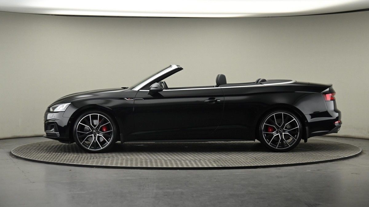 Audi A5 Cabriolet Image 23