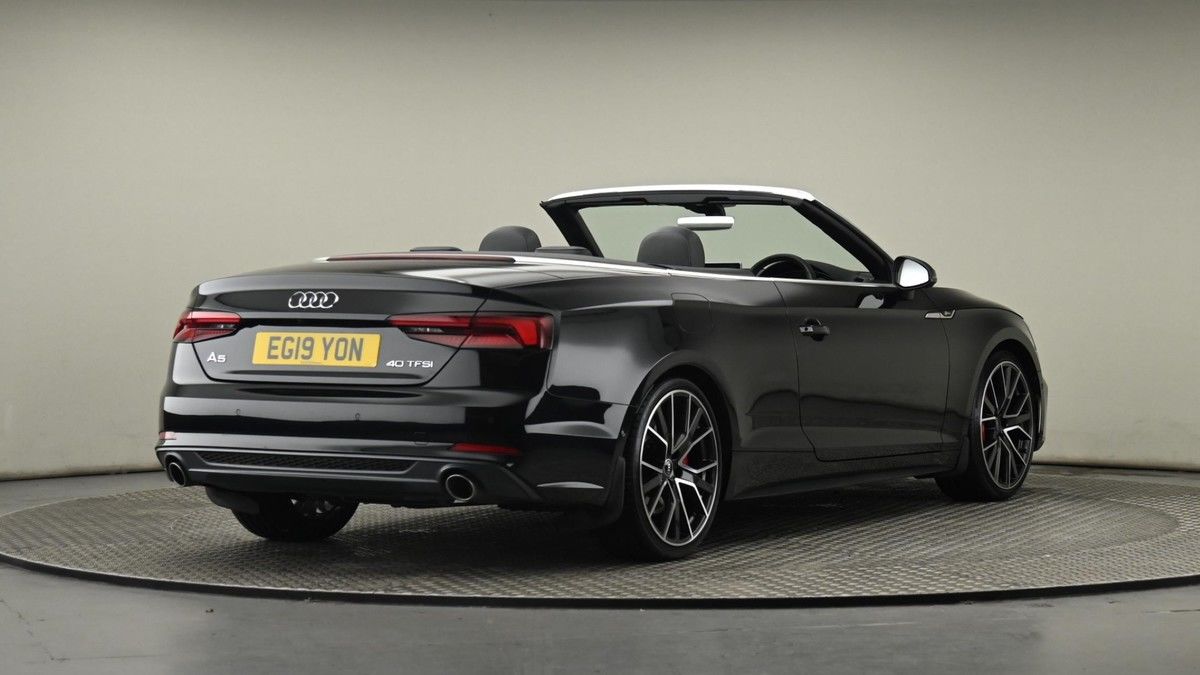 Audi A5 Cabriolet Image 26