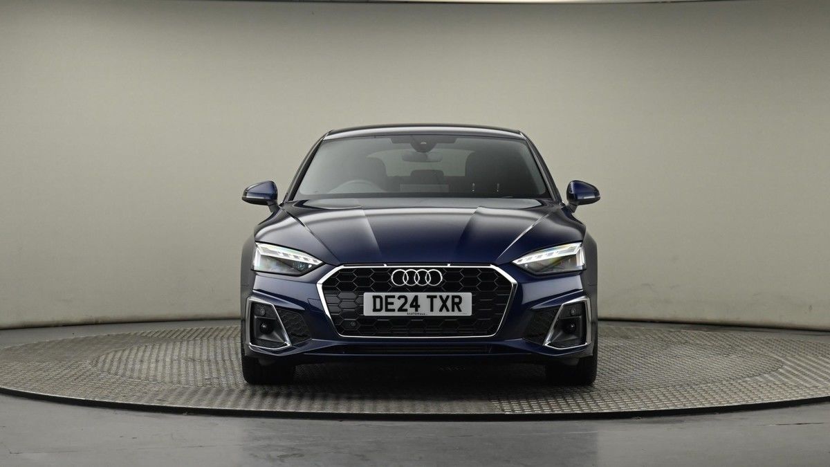 Audi A5 Image 21