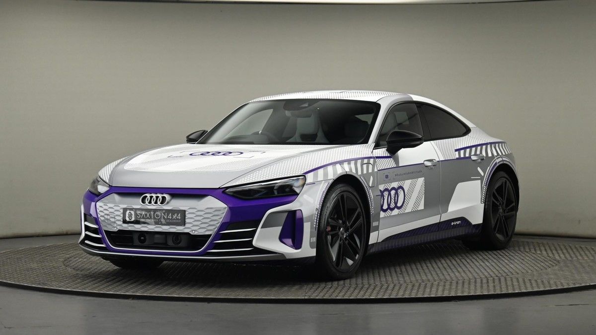 Audi RS e-tron GT Image 22