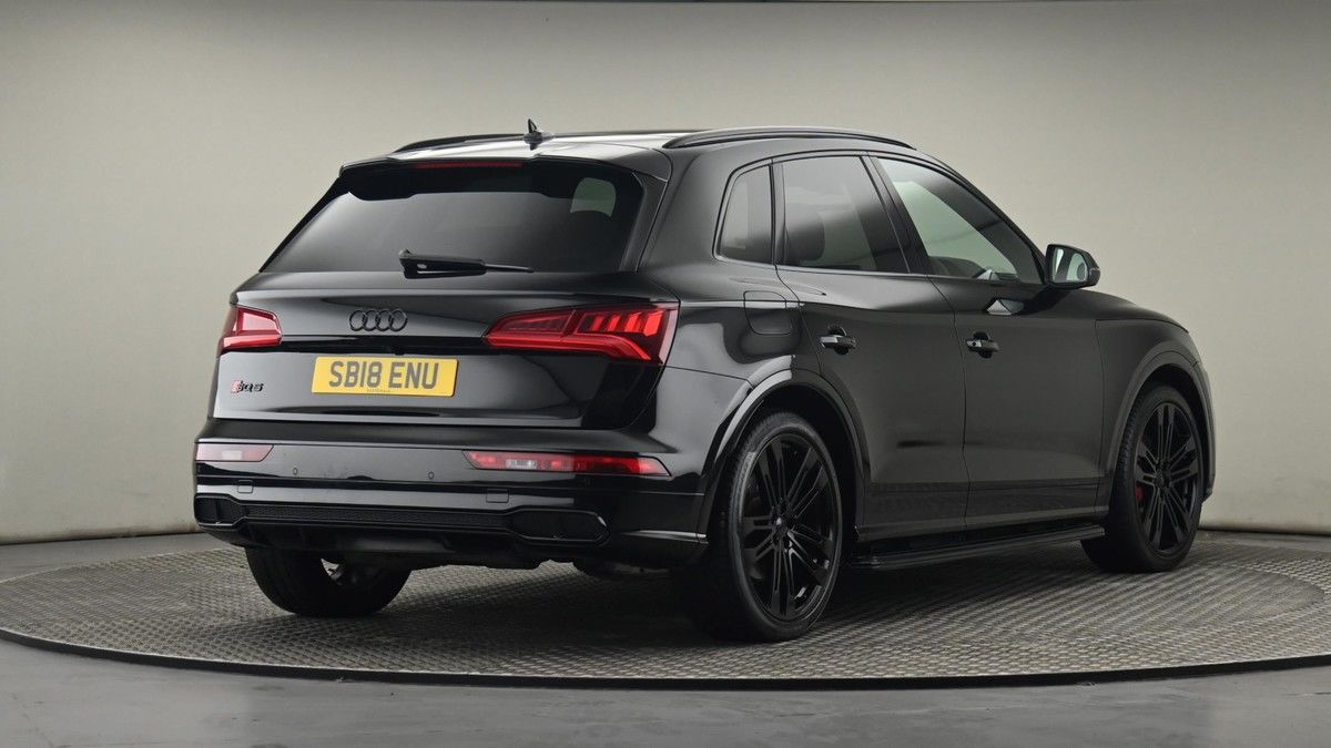 Audi SQ5 Image 26