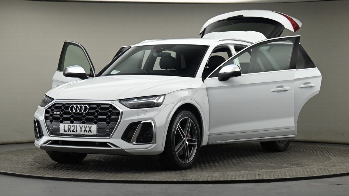 Audi SQ5 Image 28