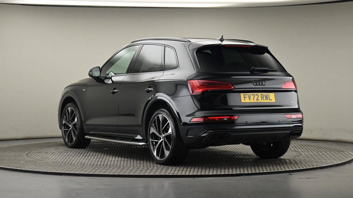 More views of Audi Q5