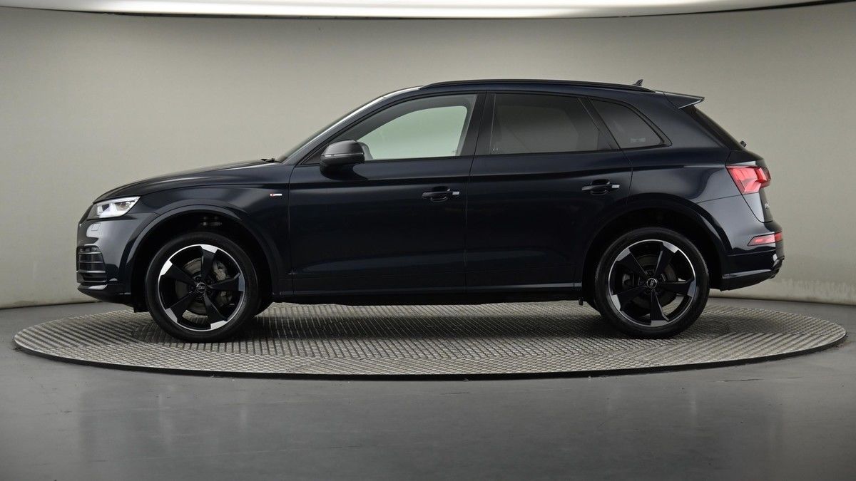 Audi Q5 Image 23