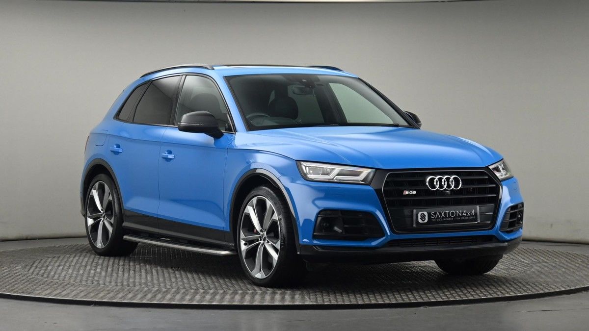 More views of Audi SQ5