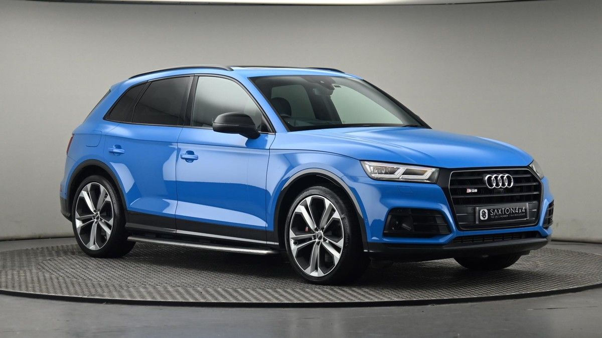 More views of Audi SQ5