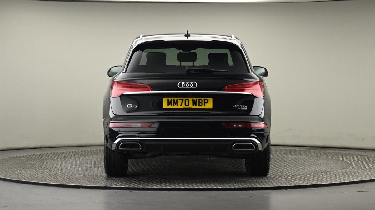 More views of Audi Q5