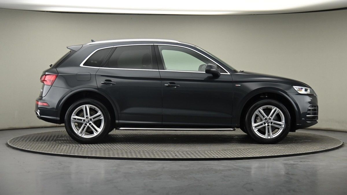 Audi Q5 Image 27