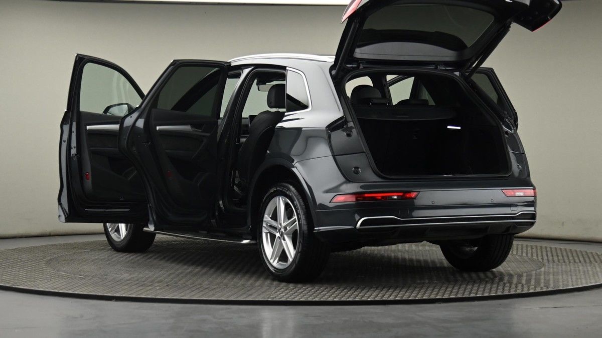 Audi Q5 Image 29