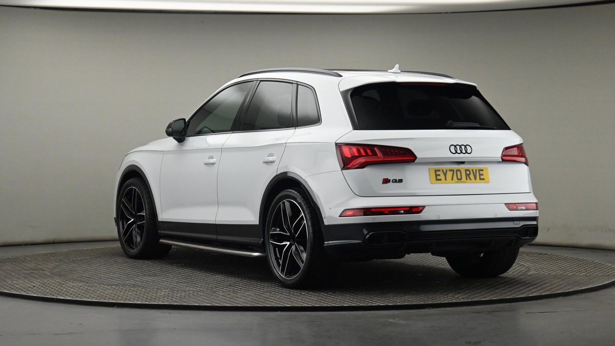 More views of Audi SQ5