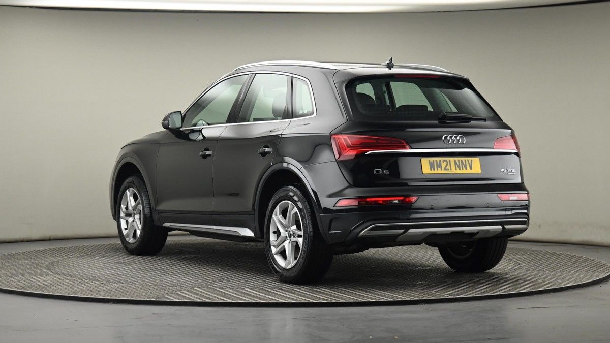 More views of Audi Q5