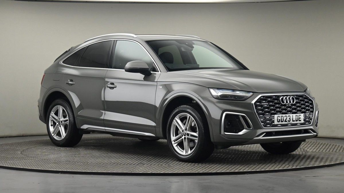 More views of Audi Q5