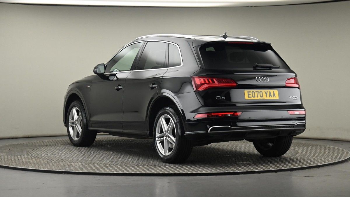 Audi Q5 Image 24