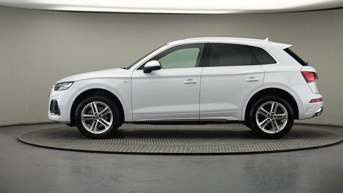 Audi Q5 Image 23