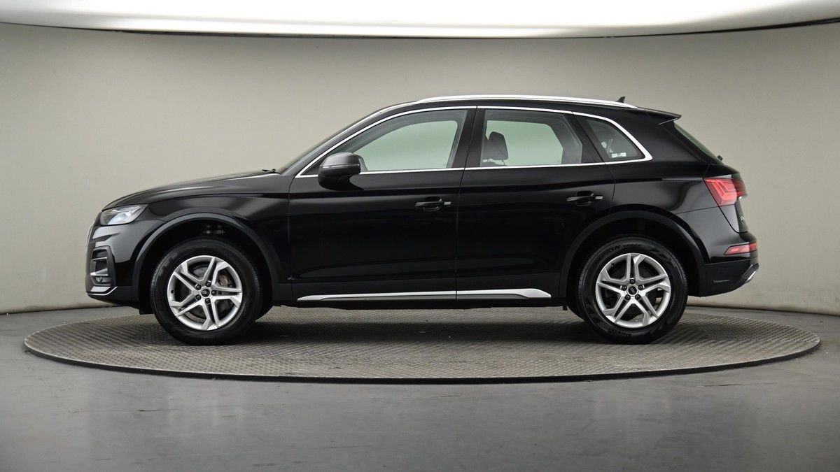 Audi Q5 Image 23