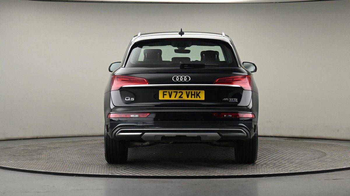 More views of Audi Q5