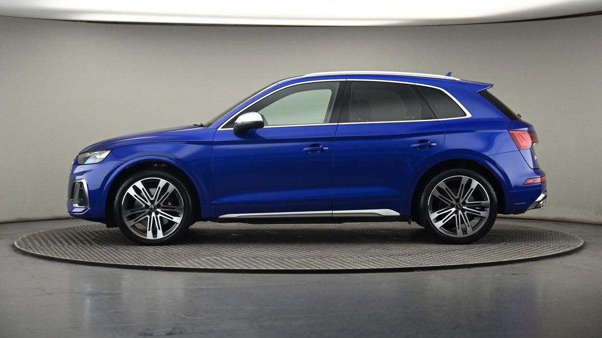 Audi SQ5 Image 23