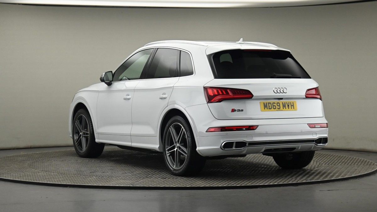 Audi SQ5 Image 24