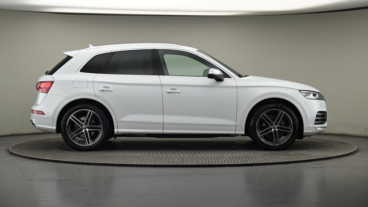 Audi SQ5 Image 27