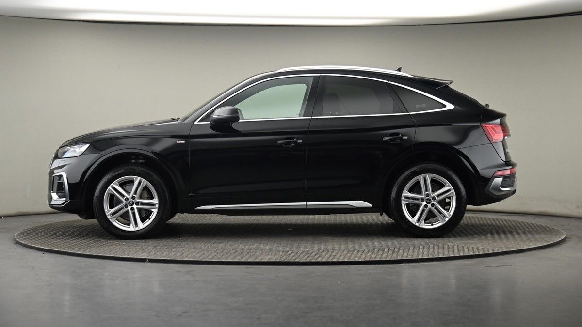 More views of Audi Q5