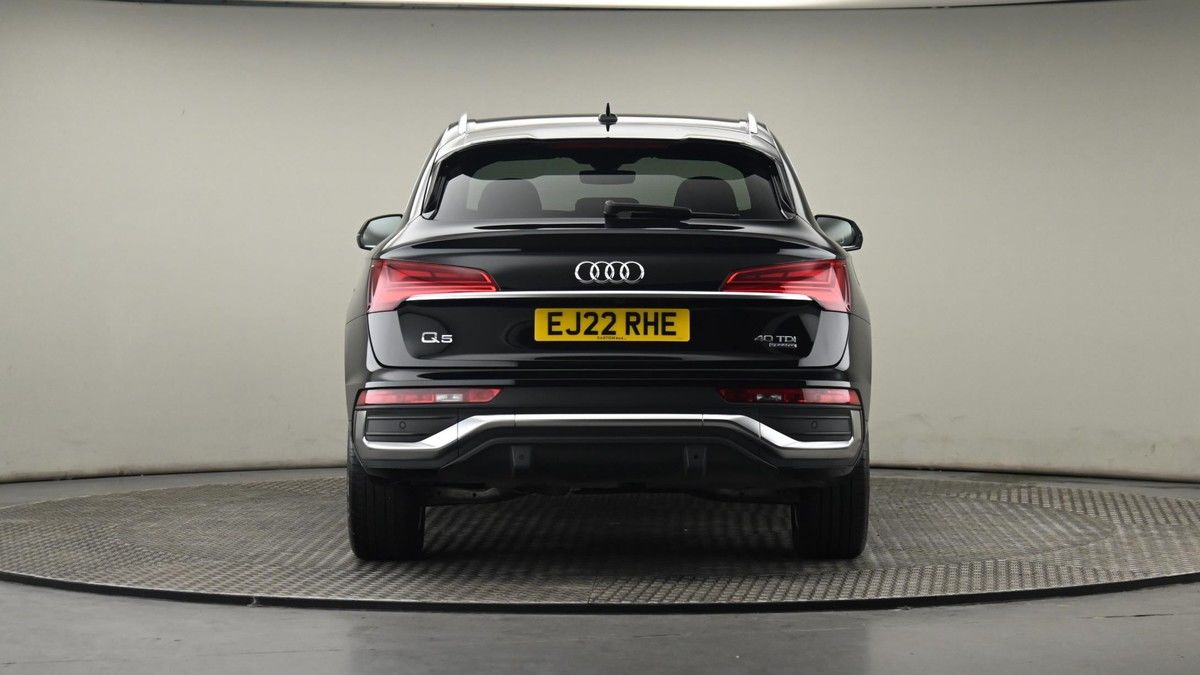 More views of Audi Q5