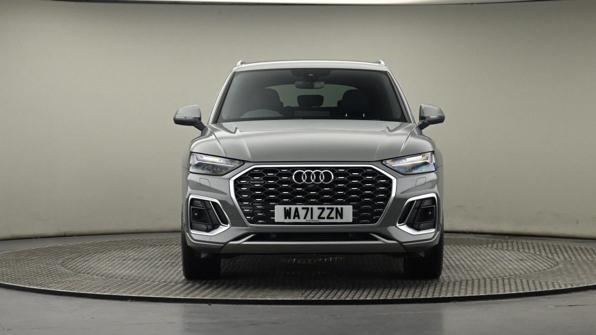 Audi Q5 Image 21