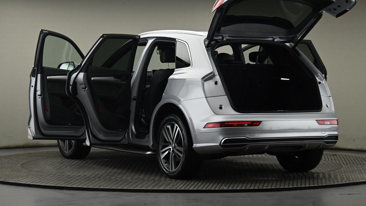 Audi Q5 Image 28