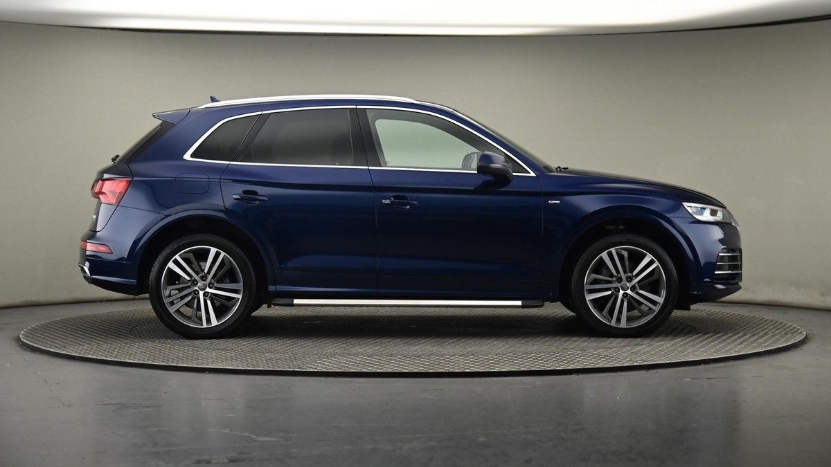 Audi Q5 Image 27